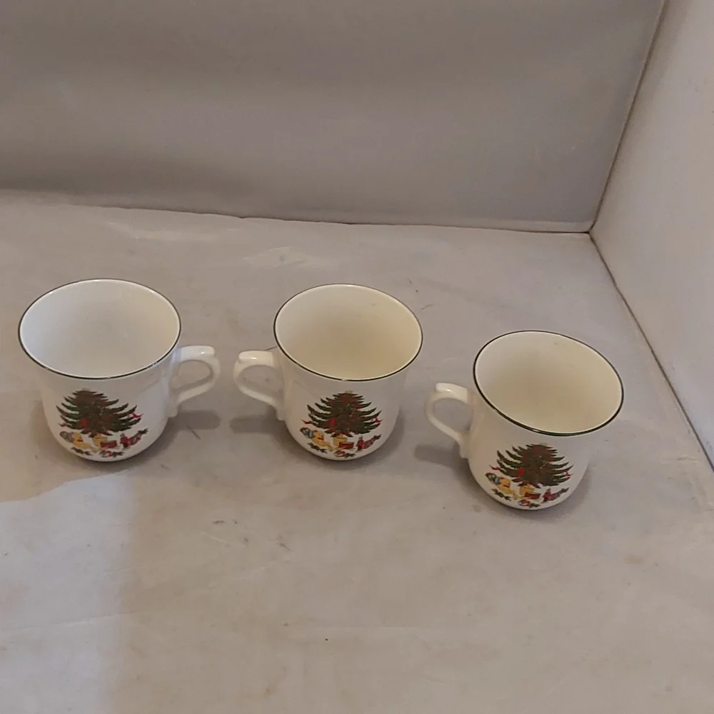 Vitromaster Festive Holiday Cups Set Of‎ 3